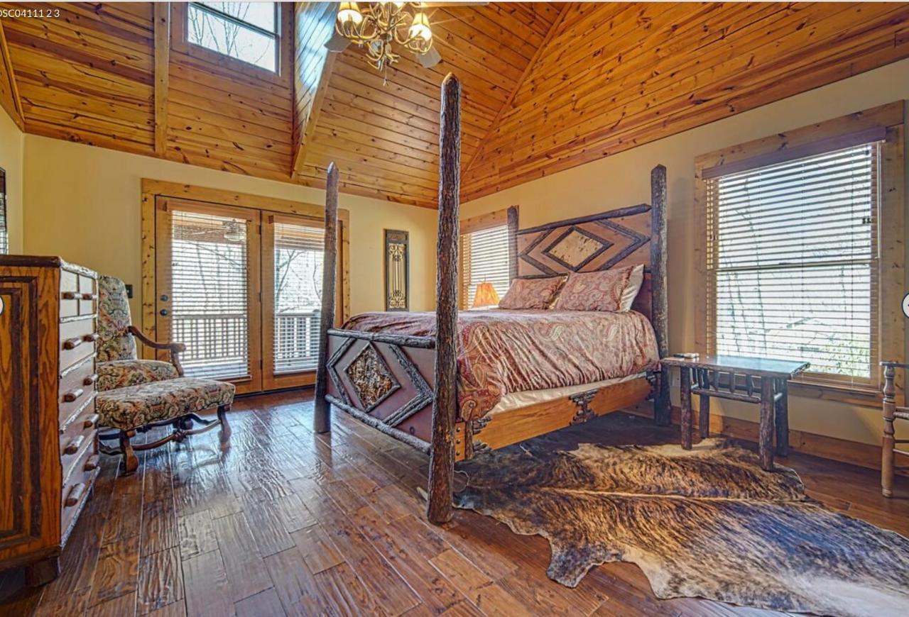 Cozy Creekfront Family Cabin-Pet Friendly -Gamerm-Hot Tub Хайавасси Экстерьер фото
