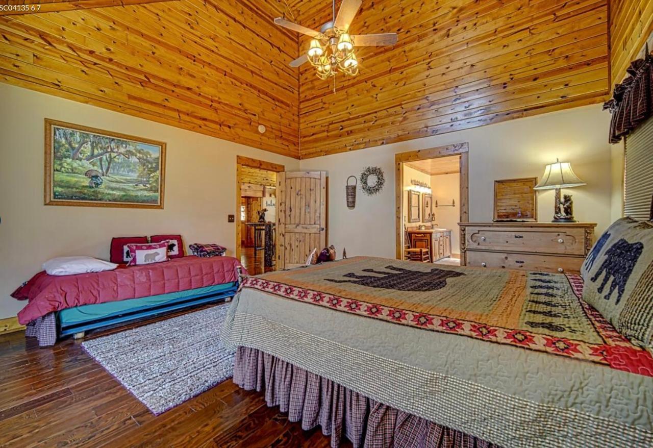 Cozy Creekfront Family Cabin-Pet Friendly -Gamerm-Hot Tub Хайавасси Экстерьер фото