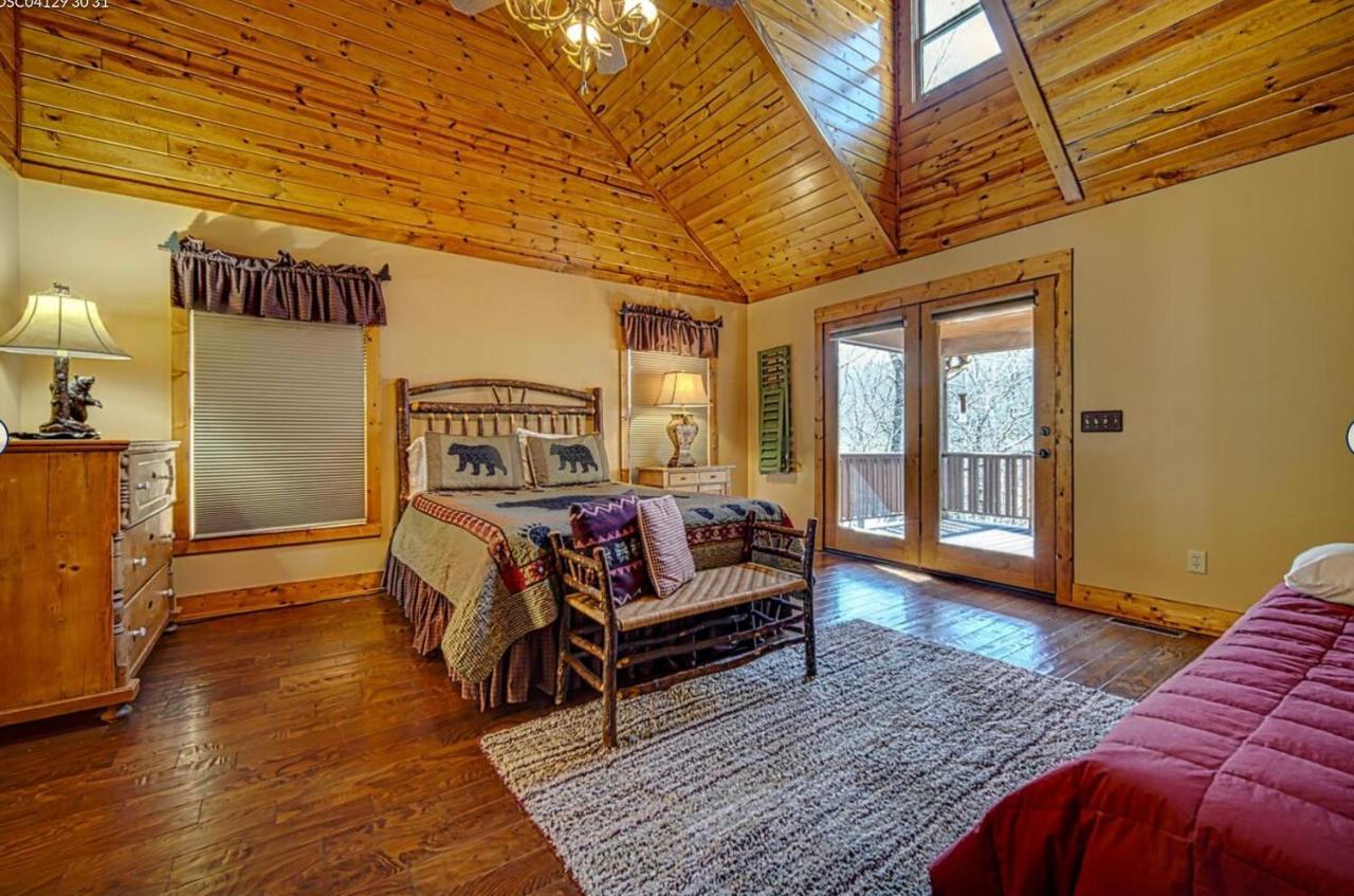 Cozy Creekfront Family Cabin-Pet Friendly -Gamerm-Hot Tub Хайавасси Экстерьер фото